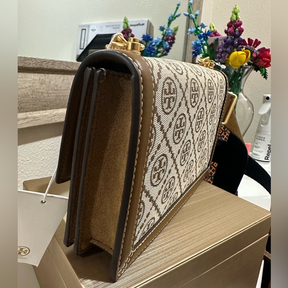 Tory Burch T Monogram Jacquard Mini Bag - Picture 4 of 10